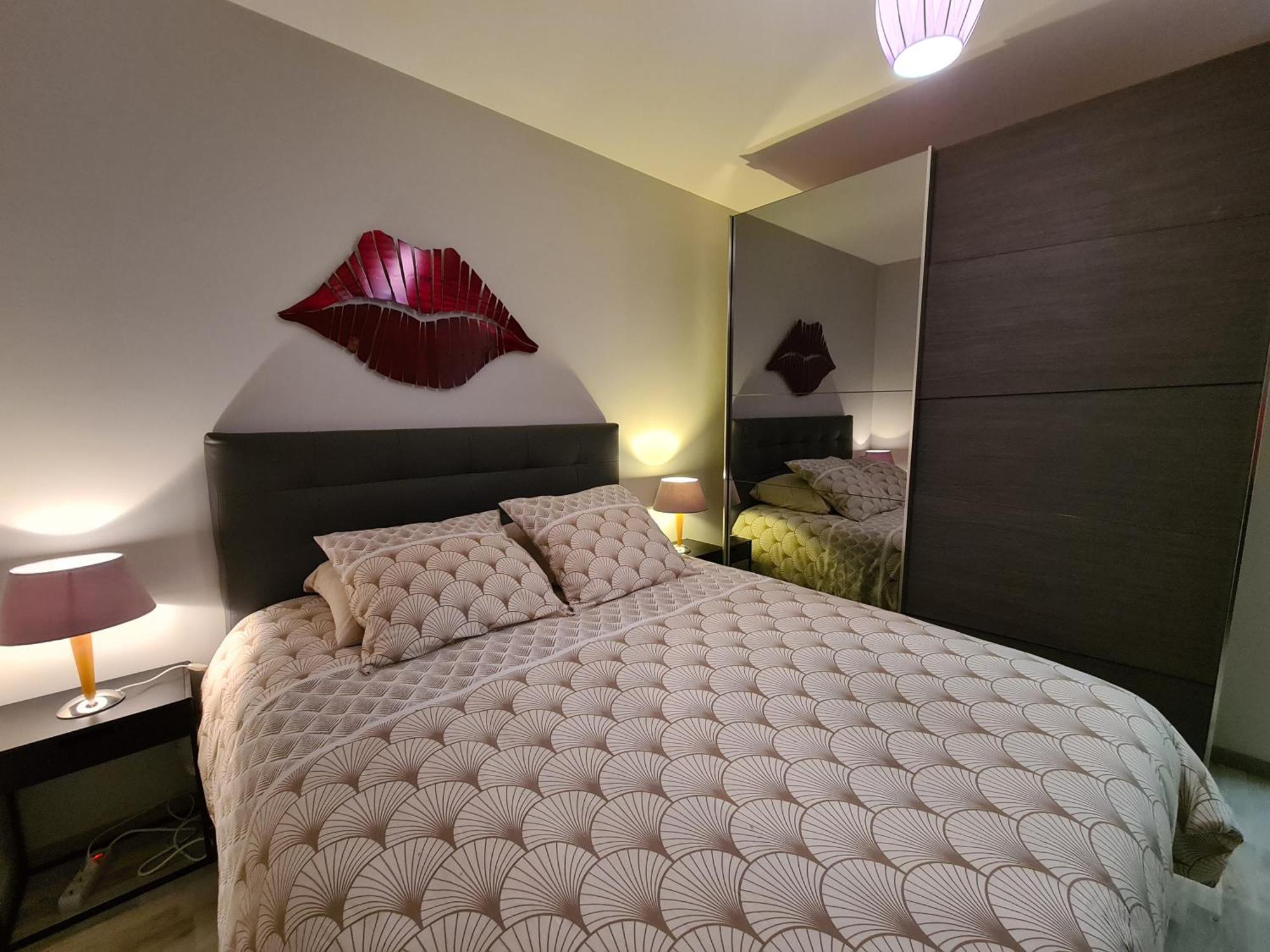 Appartement De Standing Au Centre De Chassieu Ngoại thất bức ảnh