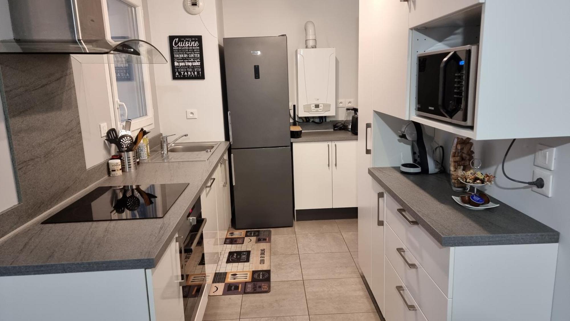Appartement De Standing Au Centre De Chassieu Ngoại thất bức ảnh